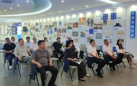 浦江縣委常委、組織部部長王甲元一行蒞臨杭機股份開展調研